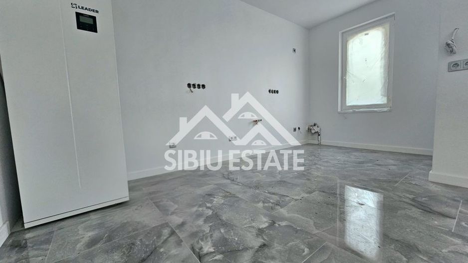 Casa INTABULATA la cheie, 5 camere, 2 bai Cristian, SIbiu - Poză 3
