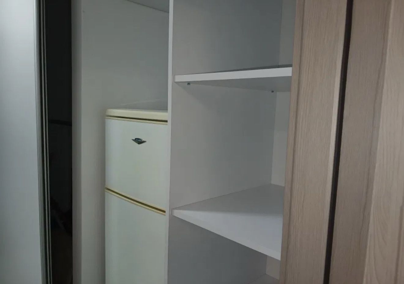 GARSONIERA DOAMNA GHICA, PRIMA INCHIRIERE, RENOVAT, BUCATARIE INCHISA - Poză 7