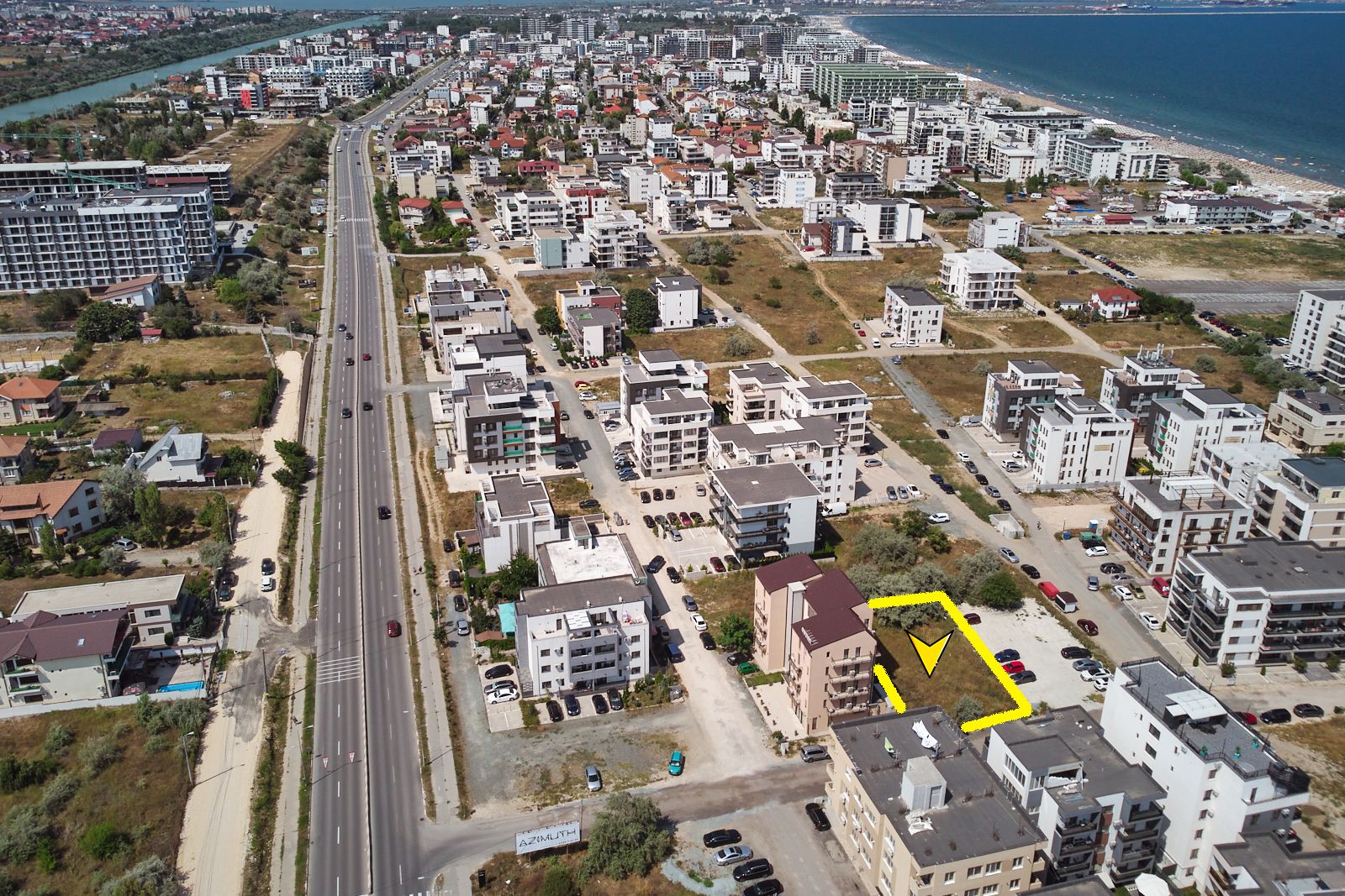 Teren intravilan cu proiect pensiune P+2 Mamaia Sat - Poză 1