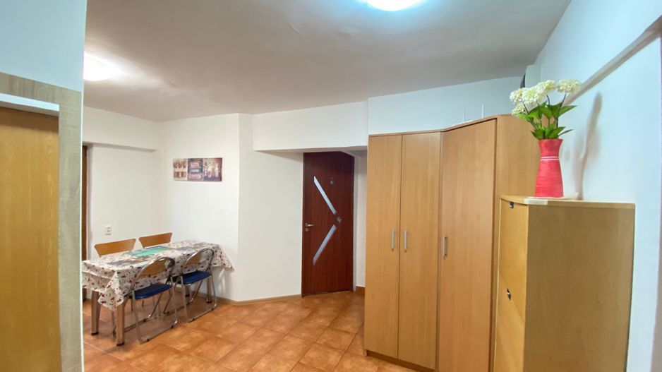 Apartament de închiriat – 2 camere | TINERETULUI V8 - Poză 7