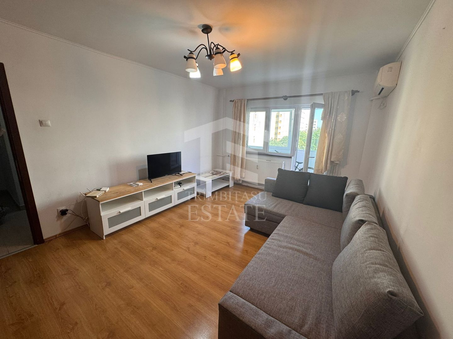 Apartament 2 camere Tei Nada Florilor 7/10 - Poză 4