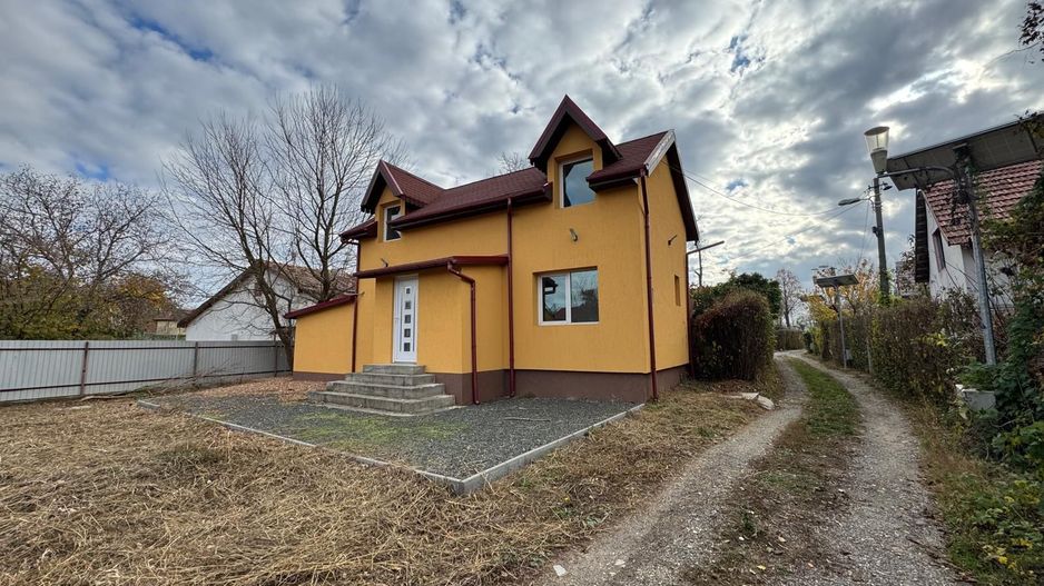 De vanzare Casa vila openspace P+M Relax naturi Mures trei insule Arad - Poză 1