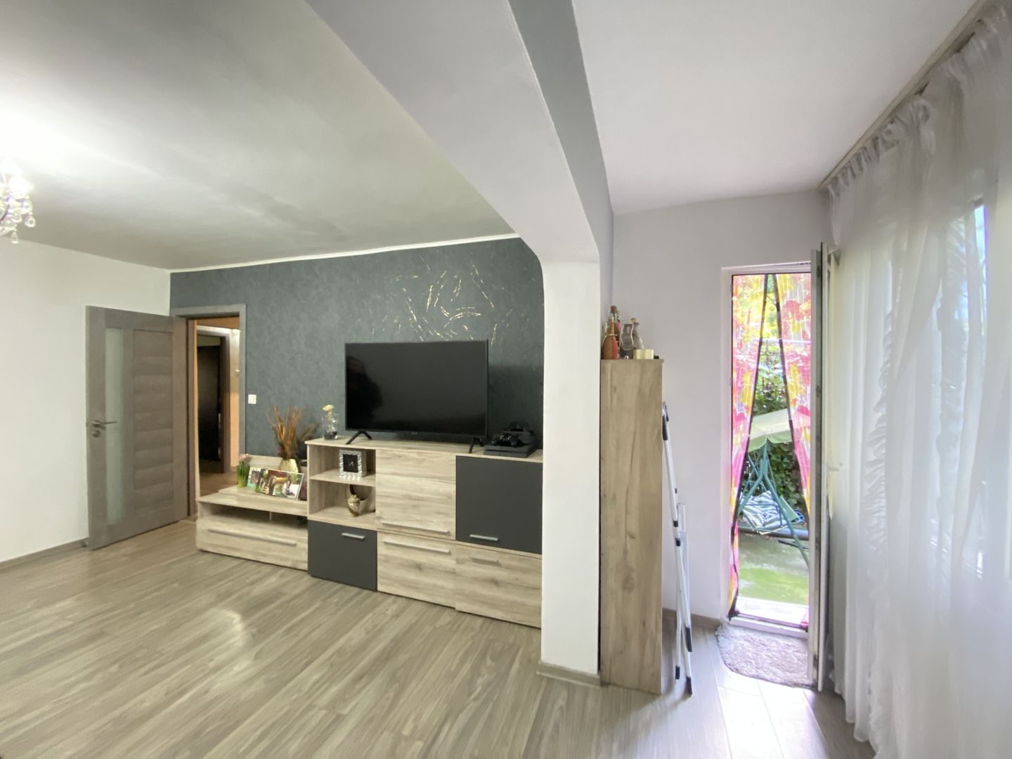 Apartament 3 Camere, Parter, Gradina, Spitalul Județean, Comision 0% - Poză 2