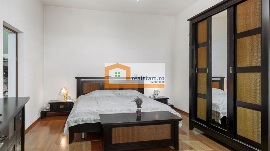 Vanzare Duplex, ideal investitie, piscina exterioara, trifazic - Poză 16