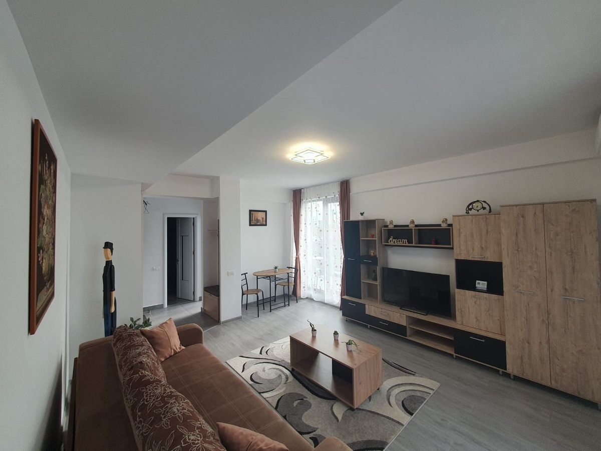 Închiriez garsonieră spațioasă,Vitan, metrou aproape, centrală proprie - Poză 6