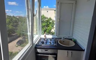 Girocului | 3 Camere | Etaj intermediar | Renovat | Mobilat si utilat - Poză 2