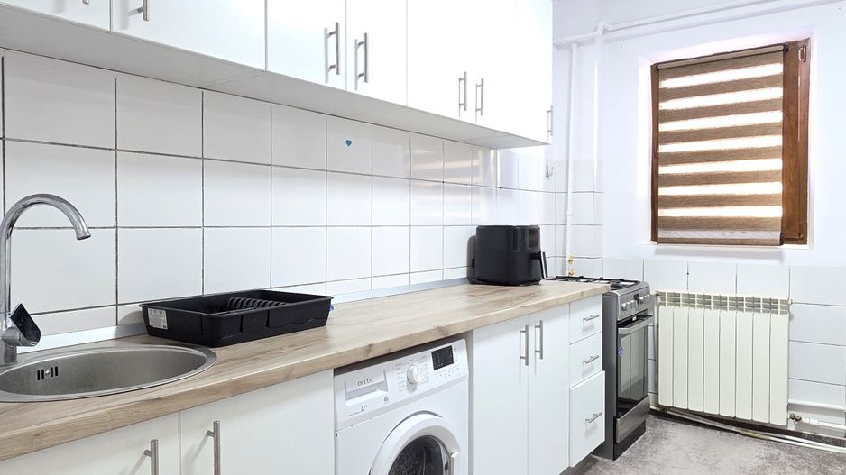 Apartament cu 2 camere, etaj 2, mobilat și utilat, VASLUI zona GARĂ; - Poză 2