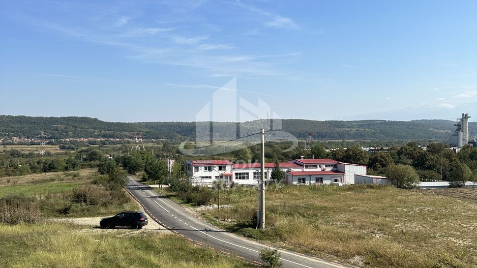 Constructie 3707 mp + Teren intravilan 8828 mp Sibiu /Selimbar - Poză 29