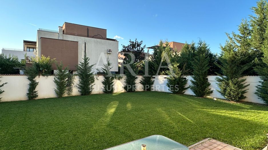 GRAND VILLA  PIPERA EROU IANCU NICOLAE - Poză 7