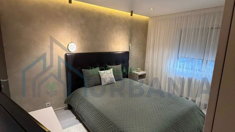 Vând apartament- 3 camere, Lunca Cetațuii - Poză 3