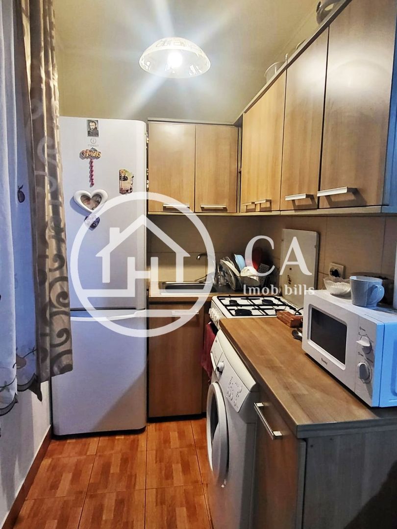 Apartament 2 camere de vanzare in Zona Rogerius, Oradea - Poză 5