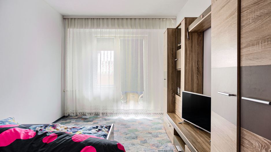 VÂNDUT!!! Apartament Samantha cu 3 camere, Zona Polivalentă - Poză 8
