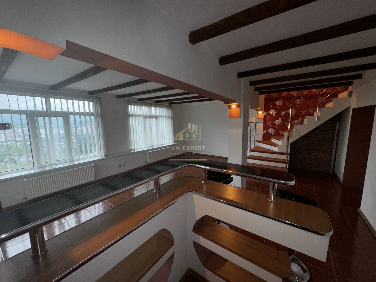 APARTAMENT CAMPULUNG TIP PENTHOUSE, 5 CAMERE GRUI - Poză 10