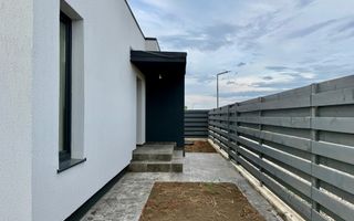 Eleganță, confort și liniște – Casă nouă în Balotești - Poză 18