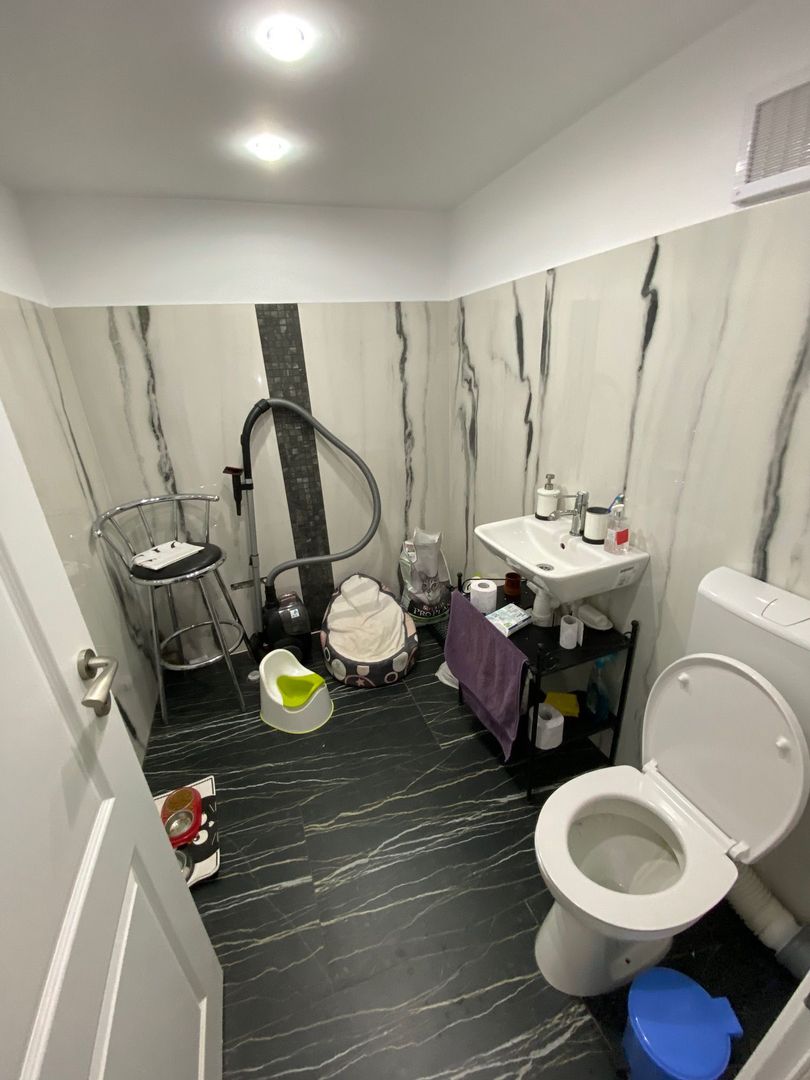 Casa cu 2 apartamente in zona Braytim - Poză 32