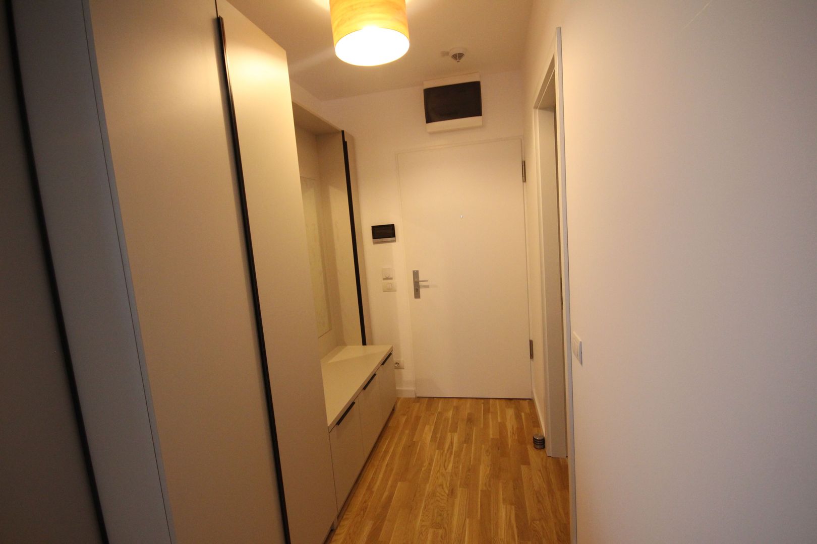 Apartament  inchiriere la ISHO - Poză 13
