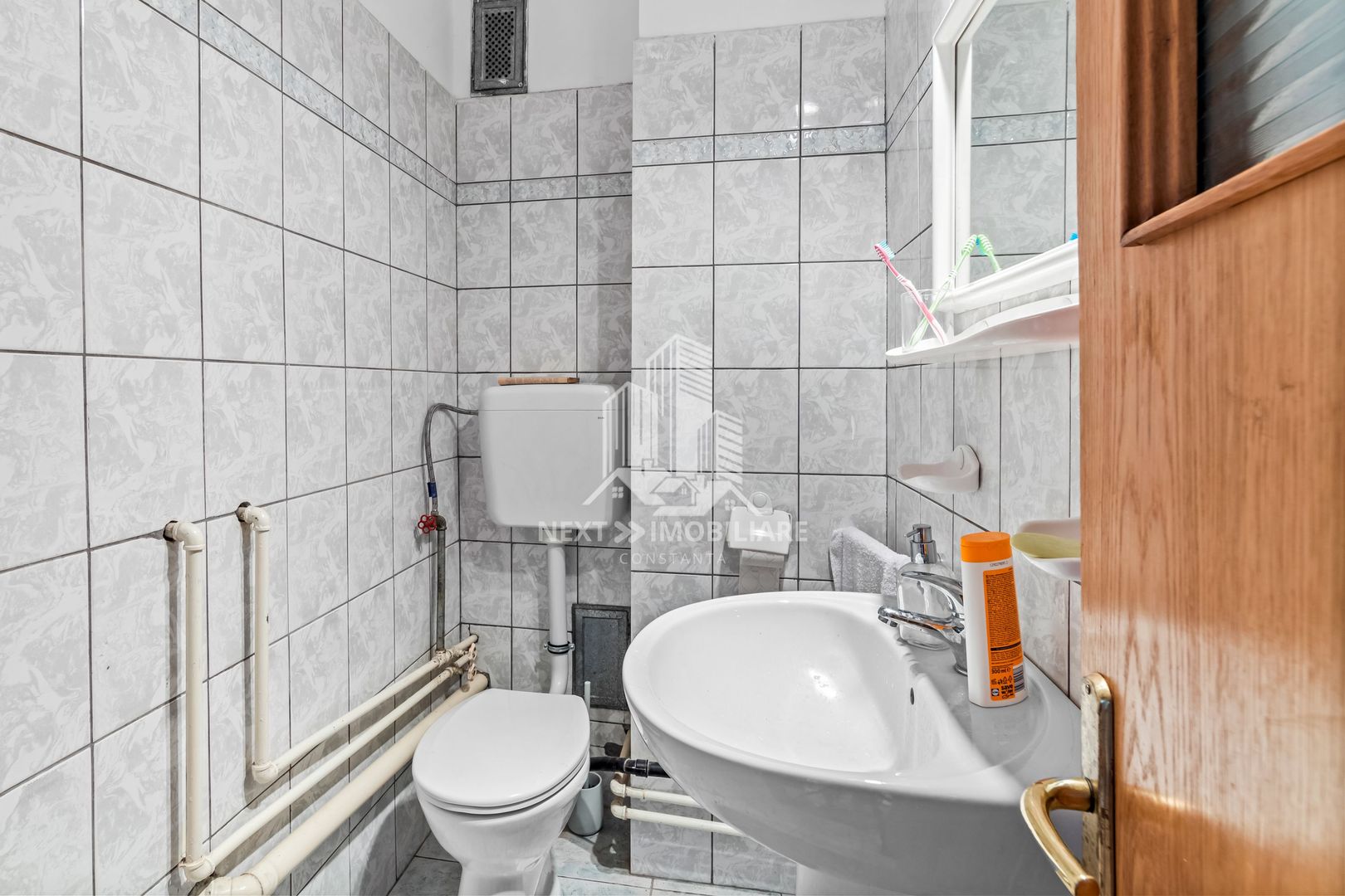 Vila S+P+2E+ M, garaj si spatiu comercial, Km4-5 - Poză 14