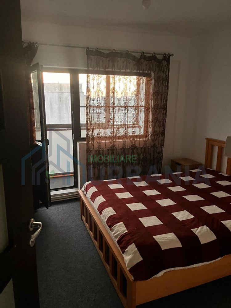 Apartament renovat, decomandat, 3 camere, de închiriat în Iași - Poză 5