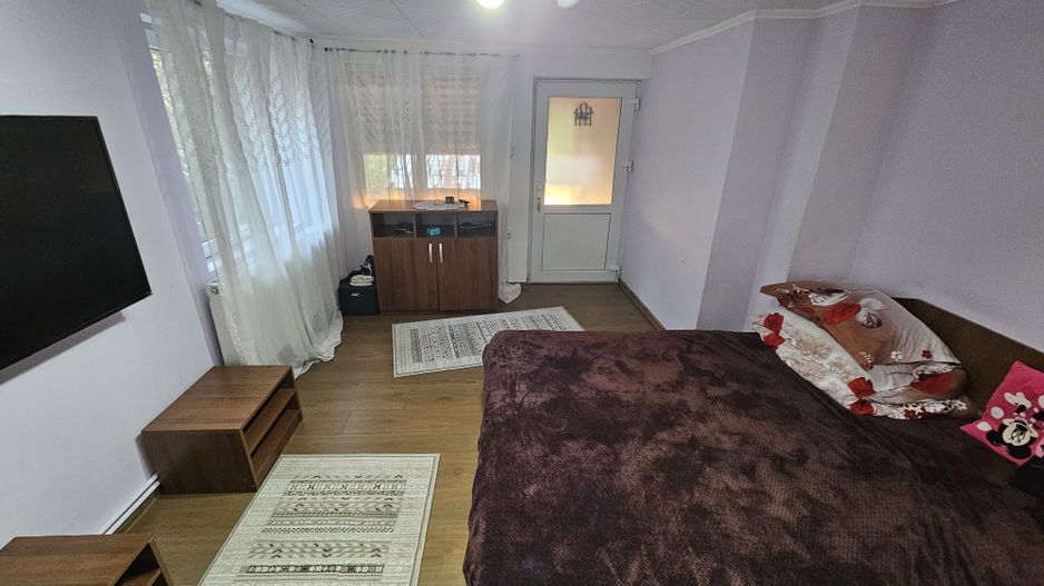 Casa 127mp mobilata/utilata+ anexa+garaj+beci+teren intravilan 1233 mp - Poză 3