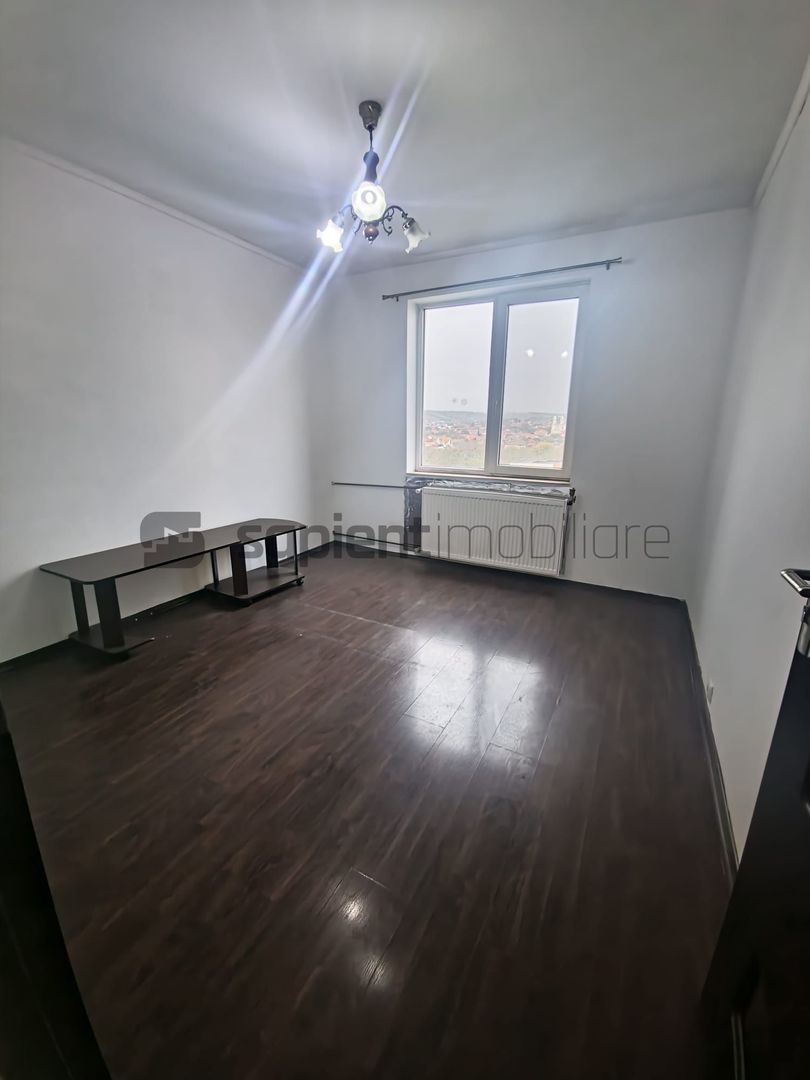 Apartament 3 Camere Zona Rogerius - Poză 5