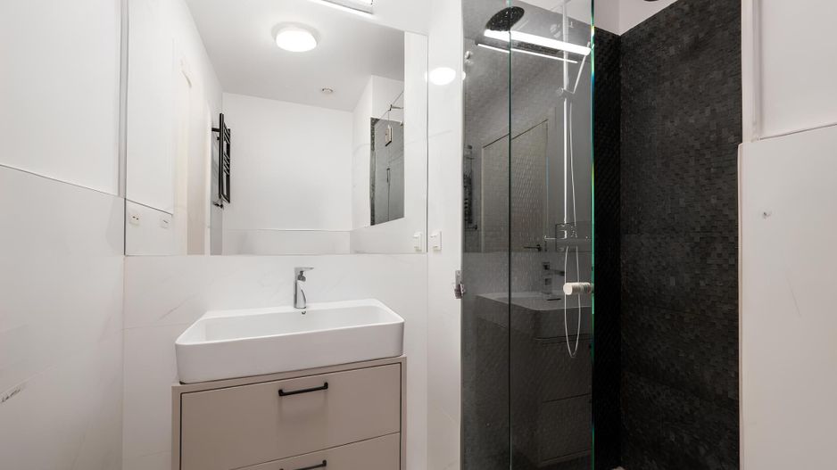 Apartament High End 3 camere Upsite I Loc de parcare si boxa - Poză 14