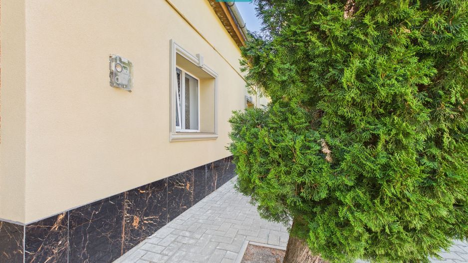 Casă cu 3 camere, anexe  locație Premium în Pecica - Poză 15