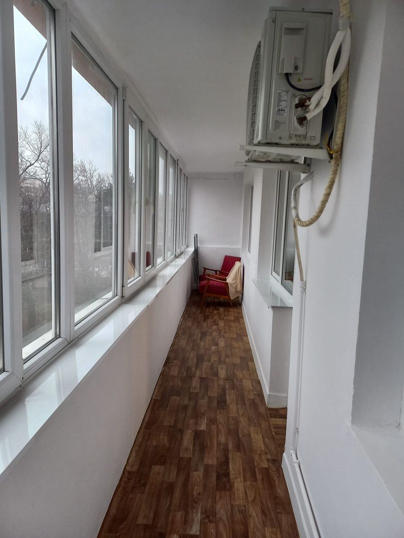 AP. 2 CAMERE BABA NOVAC, BUCATARIE INCHISA, MOBILAT/UTILAT COMPLET - Poză 11