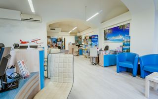 Spațiu comercial pe Bulevardul Revoluției - Poză 3