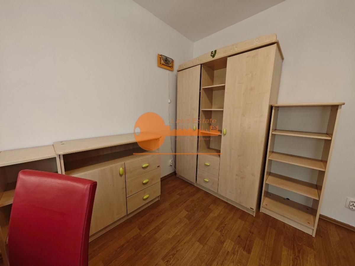 Apartament cu 3 camere in zona Teatrul Masca - Poză 2