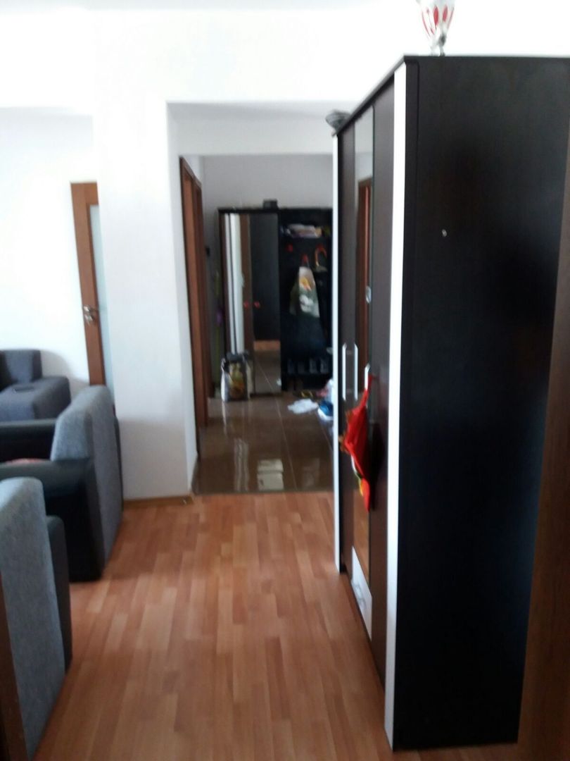 BRASADAS închiriază ap 2 cam decomandat Et 5/7 - Unirii. - Poză 3