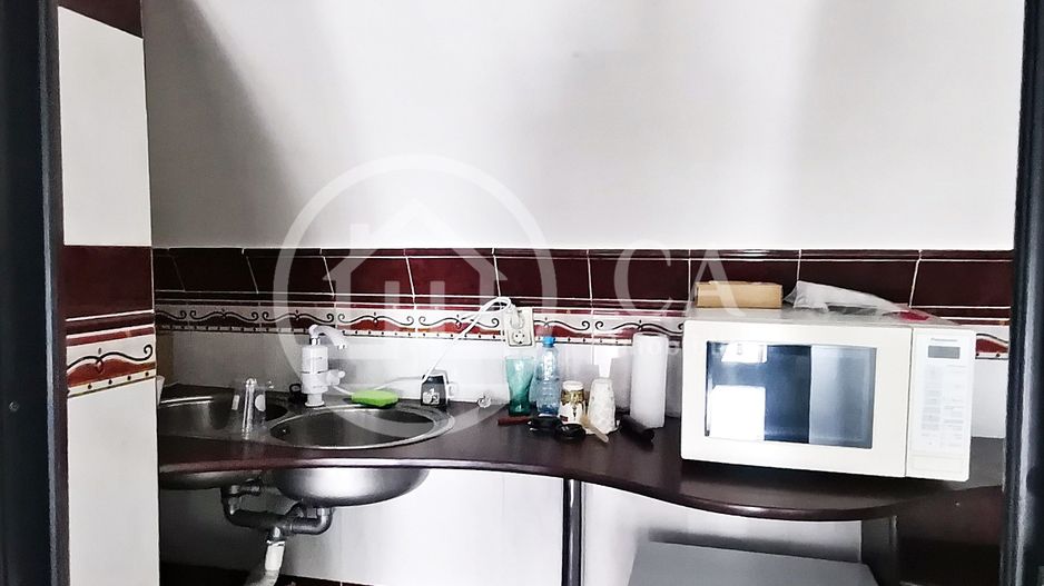 Spațiu comercial cu 2 camere de închiriat, Ultracentral, Oradea - Poză 4