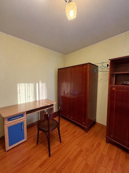 Vanzare Apartament 2 camere, 46 mp utili + lbalcon bloc 1970, Drumul Taberei - Poză 5