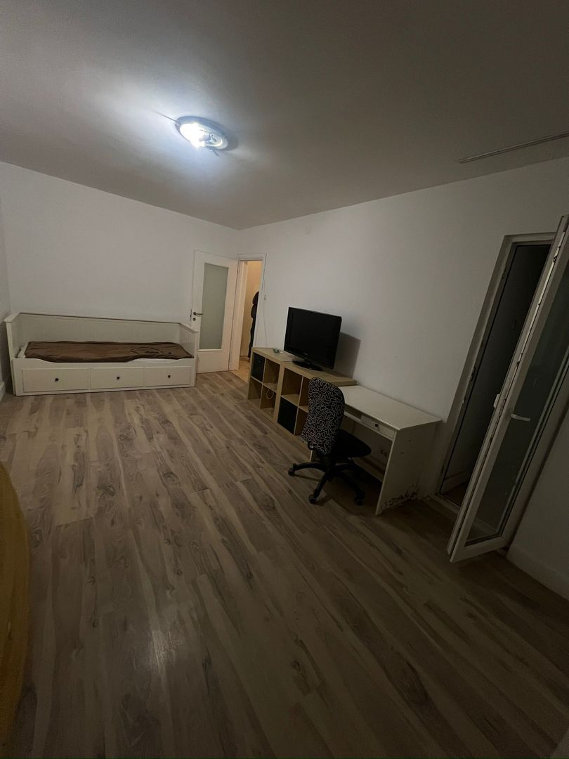 AP. 3 CAMERE RAHOVA, BUCATARIE INCHISA, LOC PARCARE, BLOC REABILITAT - Poză 4