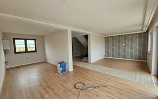 Casa noua amenajata, gata de mutare - Poză 2