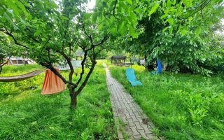 Casa in zona centralain vecinatatea padurii - Poză 9