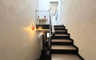 Vila cu 5 camere *344mp* + 800mp Teren // Zona Bucurestii Noi - Poză 44