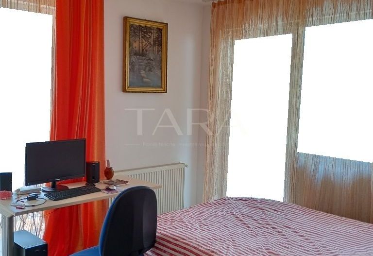 Apartament modern cu 2 camere decomandate in zona centrala Floresti. - Poză 1