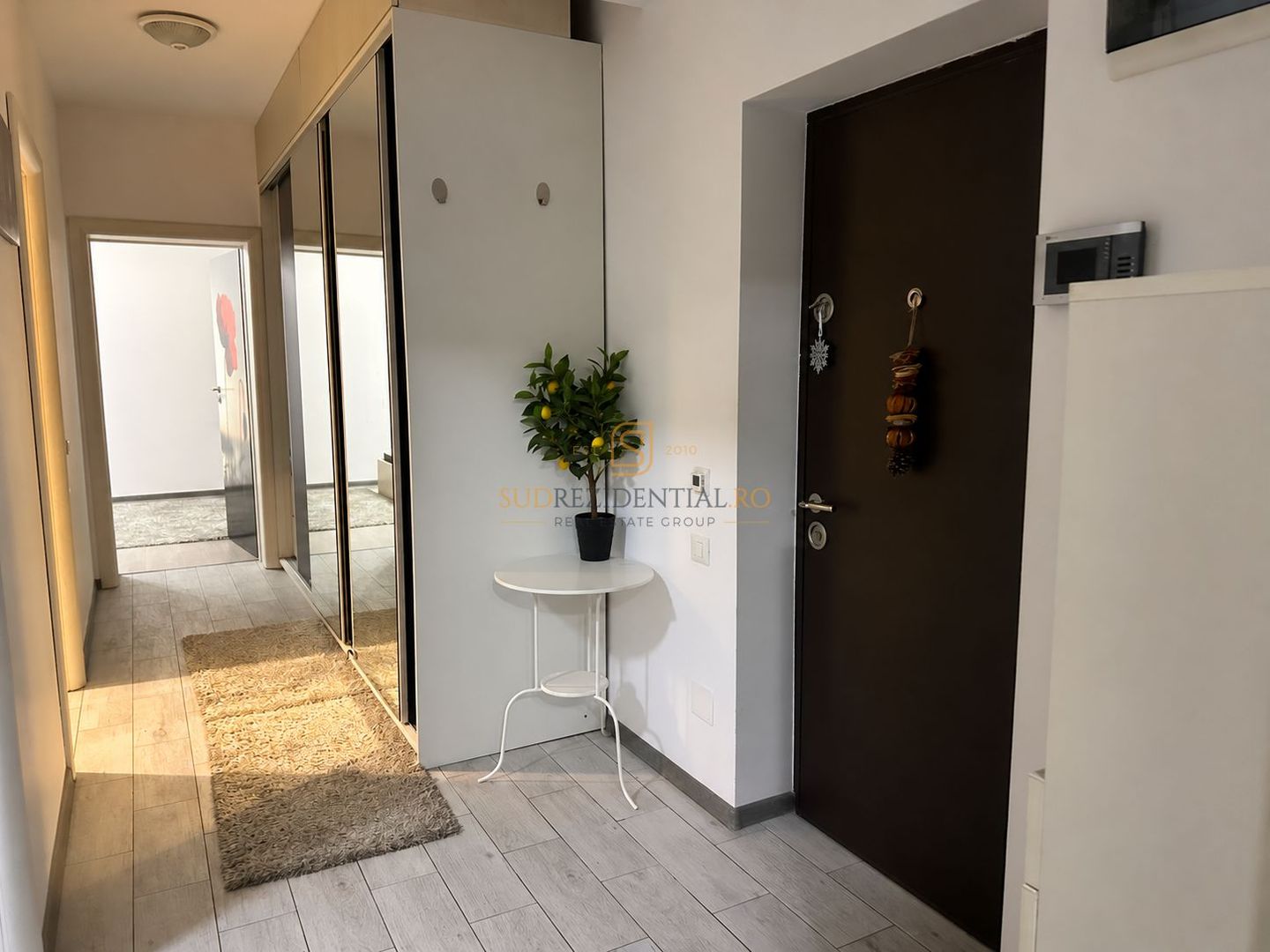 Apartament 2 camere mobilat, loc de parcare, metrou Dimitrie Leonida - Poză 1