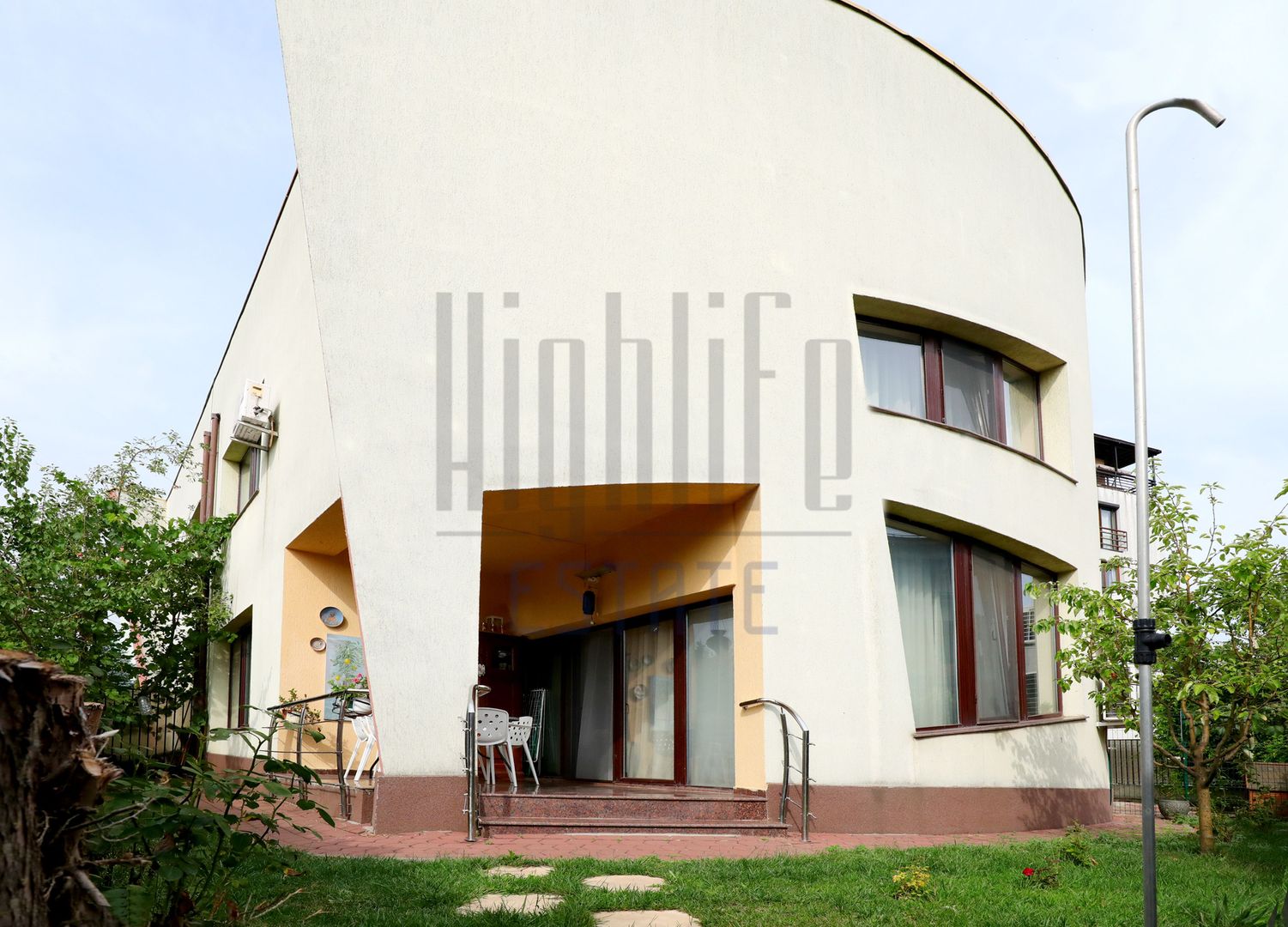 Vila de lux deosebita 9 Camere Pipera Erou Iancu Nicolae 298mp teren - Poză 4