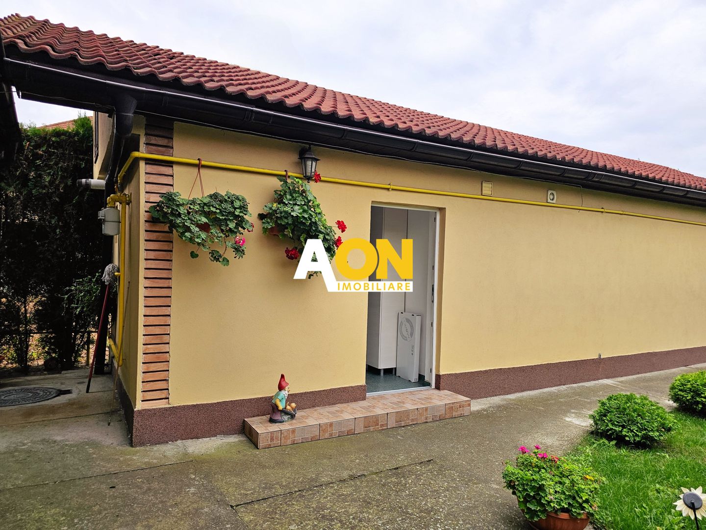 Casa 6 camere, 715 mp teren, langa Cetatea Alba Carolina - Poză 24