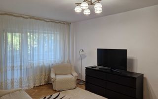vanzare apartament 3 camere Domenii - Poză 1