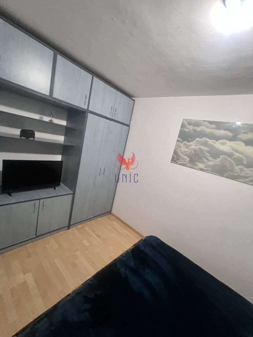 Decomandat, stradal, Calea Bucuresti etaj 1 - Poză 84