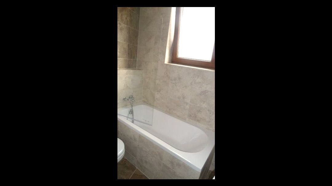 Închiriere Apartament cu 2 camere, bloc nou 2010, parcare subterana, terasa mare - Poză 4