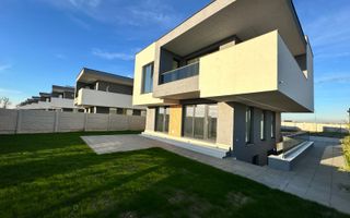 CASE INDIVIDUALE - 6 CAMERE, GARAJ, PANOURI SOLARE, COMISION 0% - Poză 1