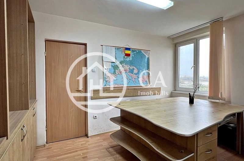 Apartament de vânzare cu 2 camere pe Calea Borșului, Oradea - Poză 2