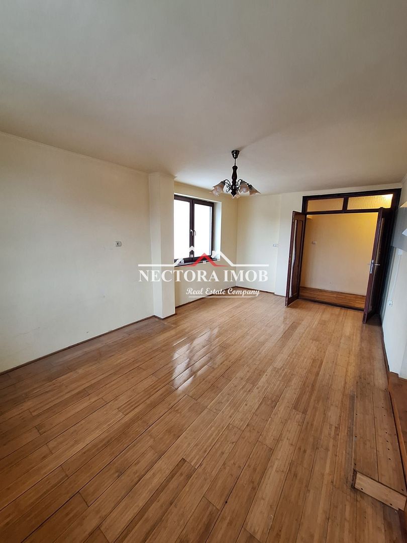 NECTORA IMOB-CASA mare 5 camere, 3 bai, pod, demisol pentru birouri - Poză 13