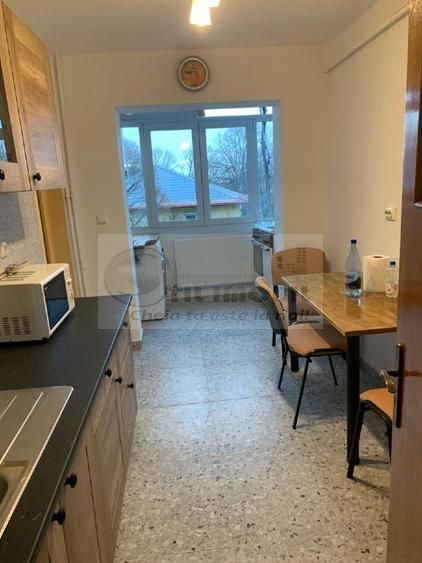Apartament 3 camere Copou, Colegiul Negruzzi- 580 EURO - Poză 2