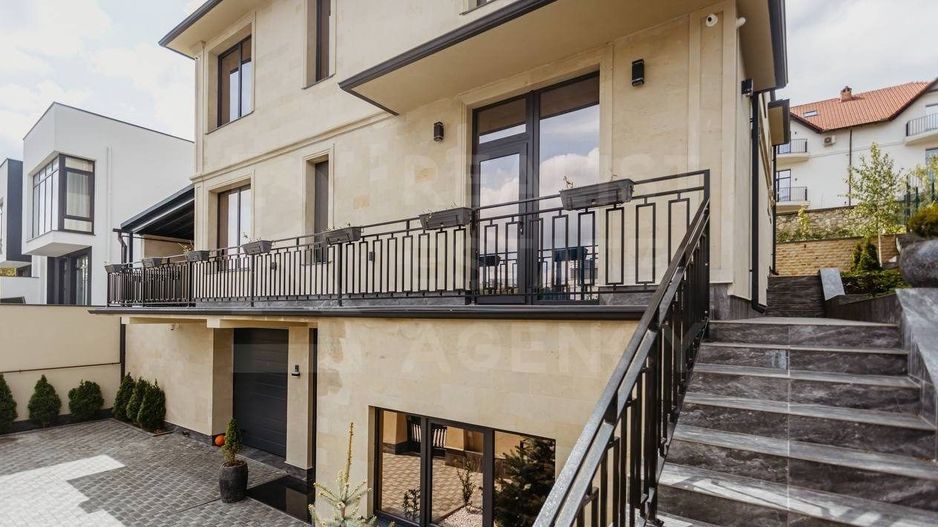 Chirie, casă, 5 camere, str. Calea Unirii, Durlești - Poză 2