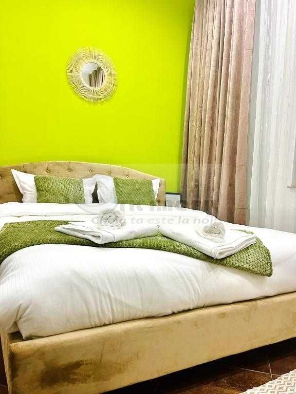 VILA/Casă ULTRACENTRAL IASI - 1500 EURO - Poză 2