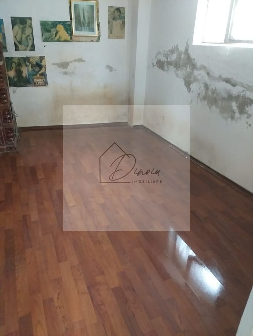 Busteni Casa 5camere si teren 494mp Castelul Cantacuzino langa padure - Poză 14